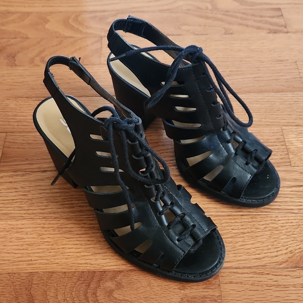 Black 2" Heel shoes, size 6 1/2